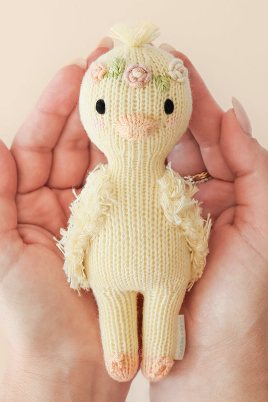 Tiny Flora the duckling (mauve)