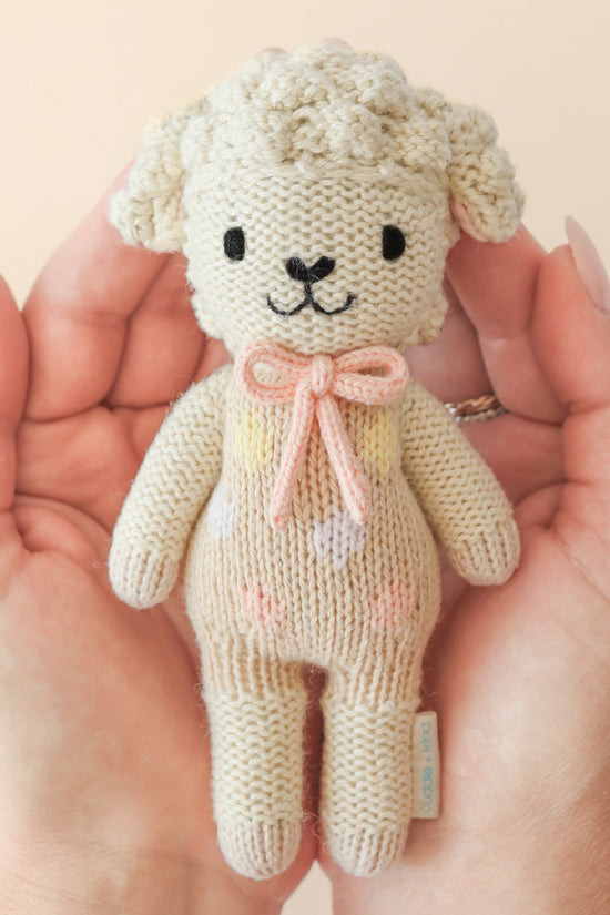 Tiny Lucy the lamb (pastel)