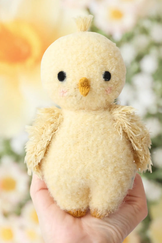 Baby bouclé chick (buttercup)