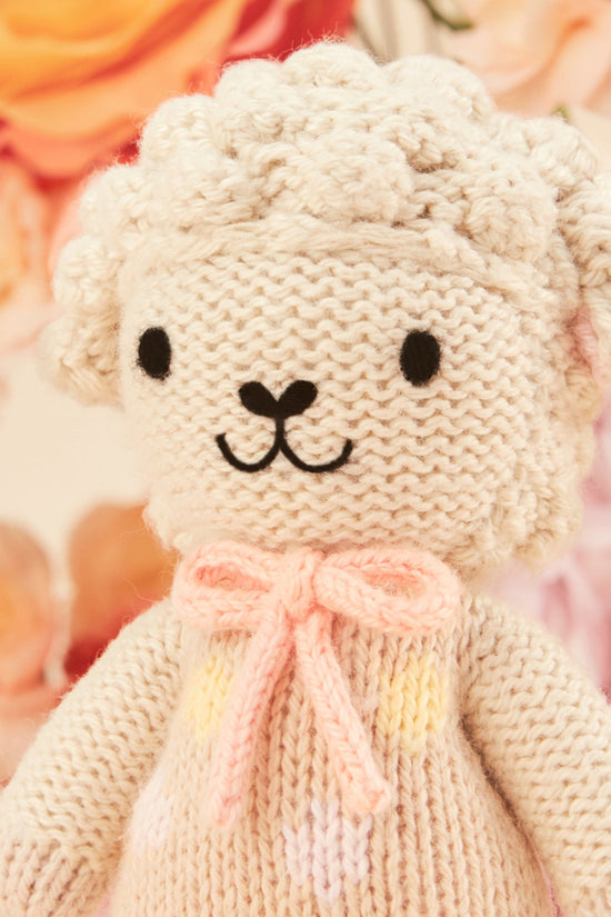 Tiny Lucy the lamb (pastel)