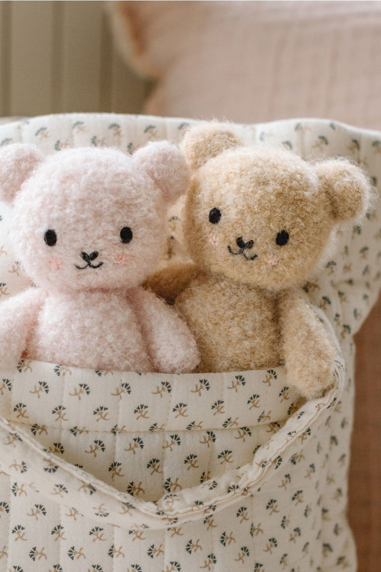 Baby bouclé bear (honey)