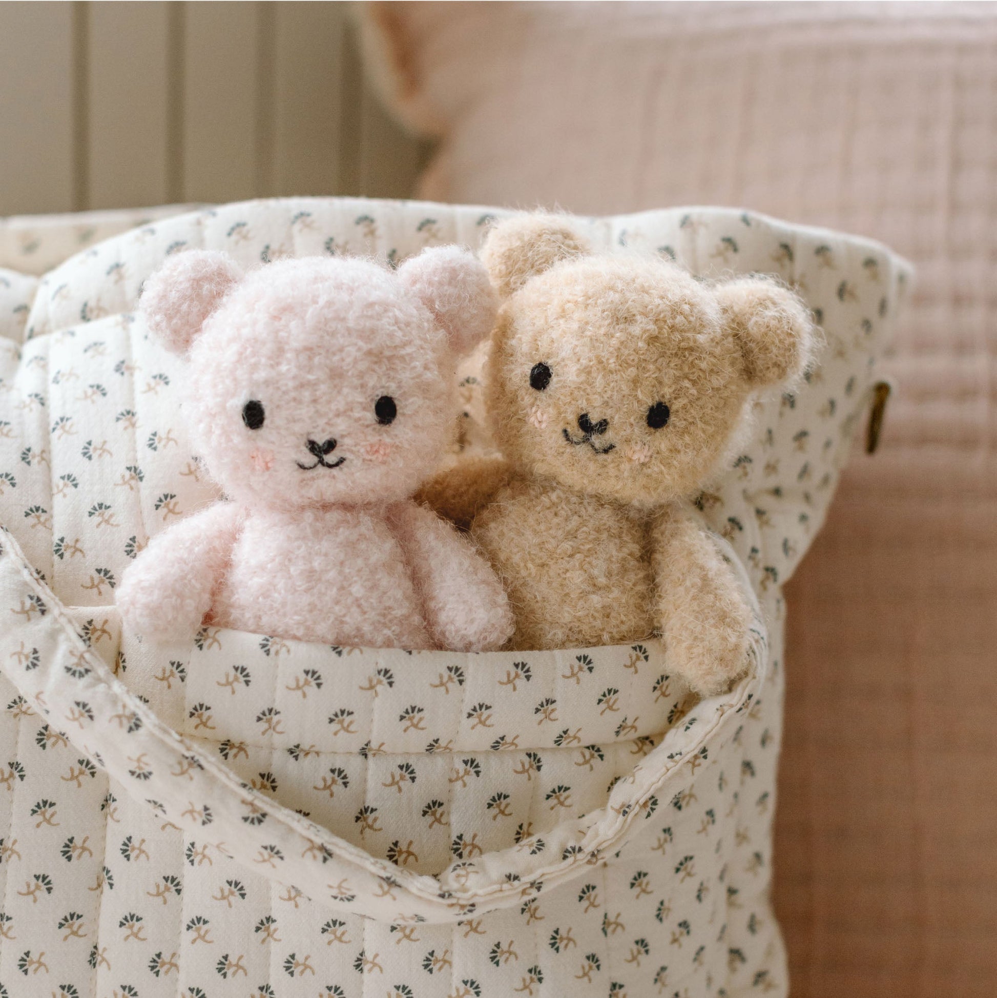 Baby bouclé bear (ivory)