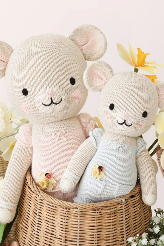 Beatrice the mouse (periwinkle)