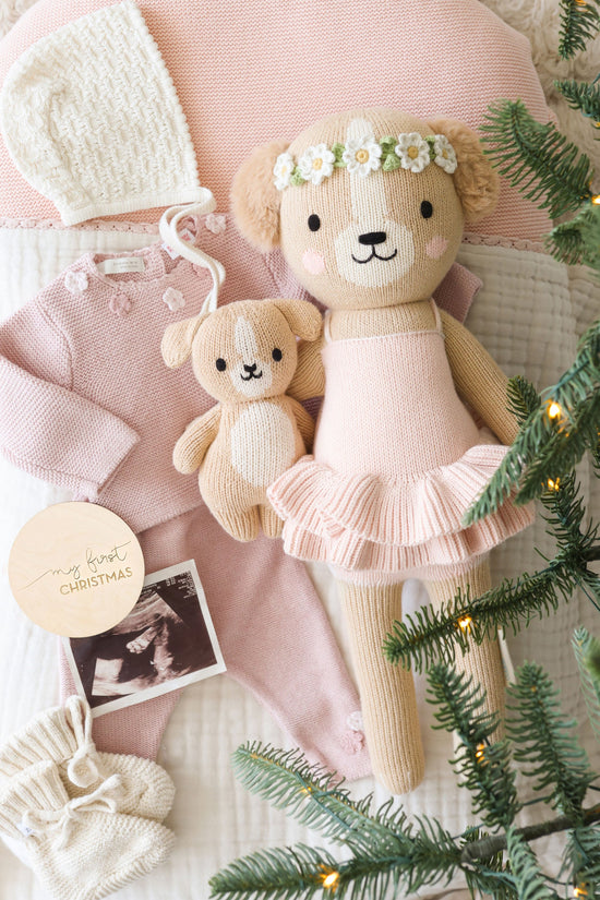 Evelyn the golden puppy (ballet pink)