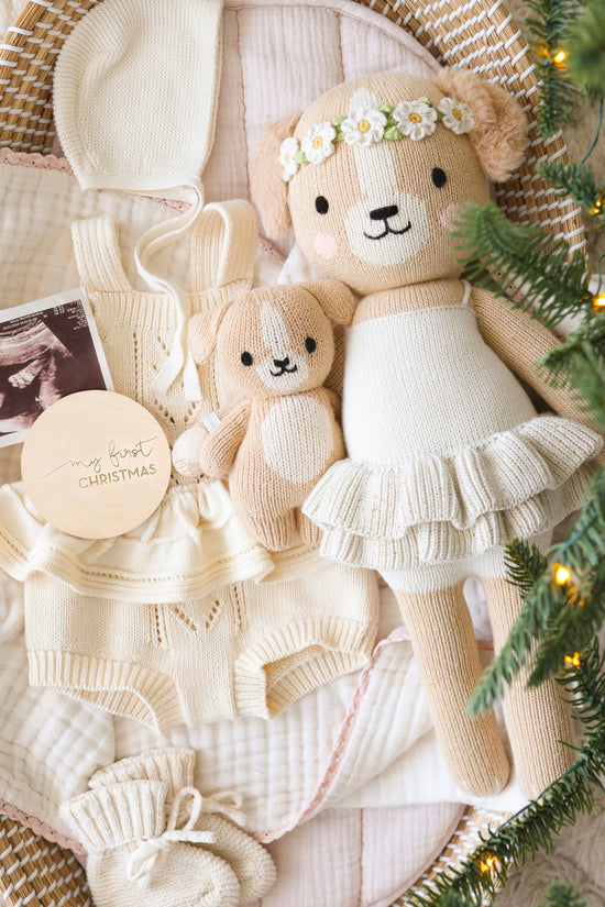 Evelyn the golden puppy (tinsel)