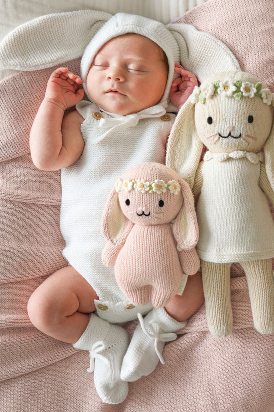 Baby bunny (rose with ivory floral)