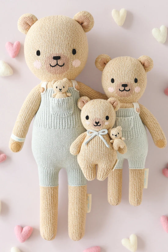 Baby honey bear (robin’s egg blue)