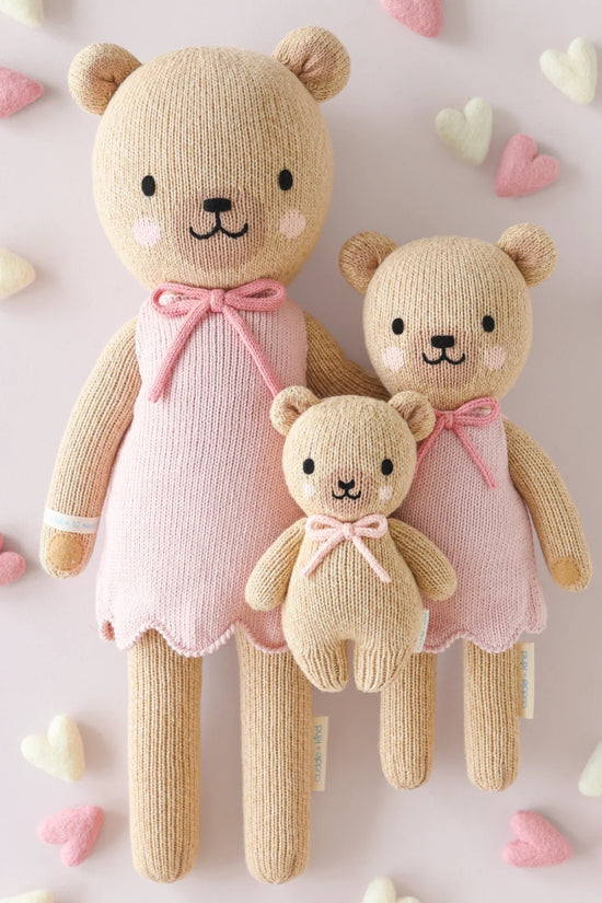 Baby honey bear (blush bow)