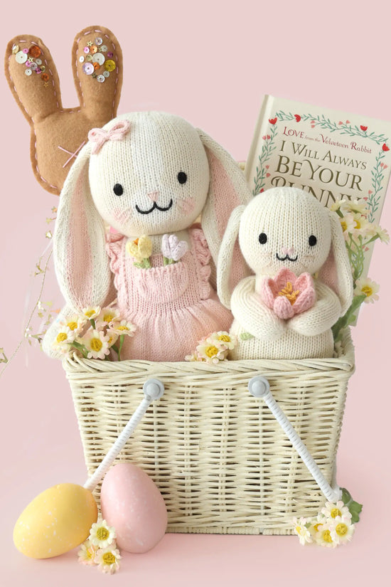 Clover the bunny (blossom)