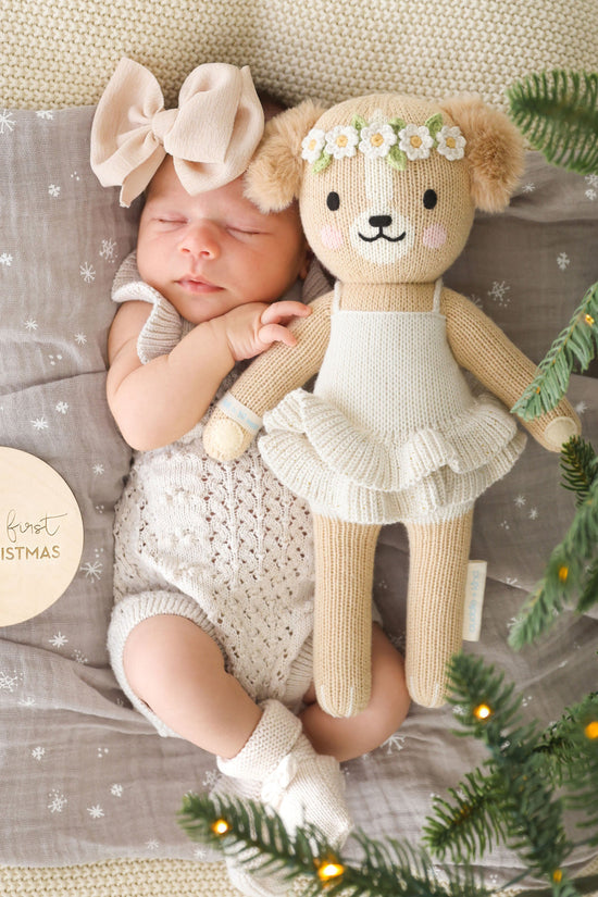 Evelyn the golden puppy (tinsel)