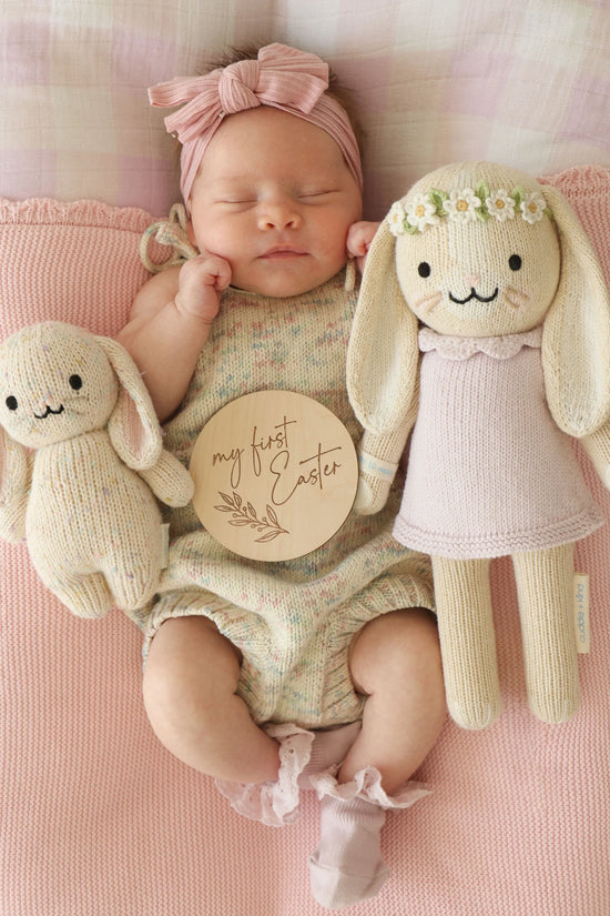 Hannah the bunny (violet)
