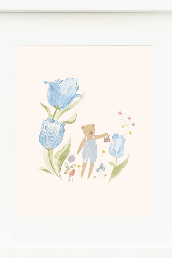 Alexander the honey bear