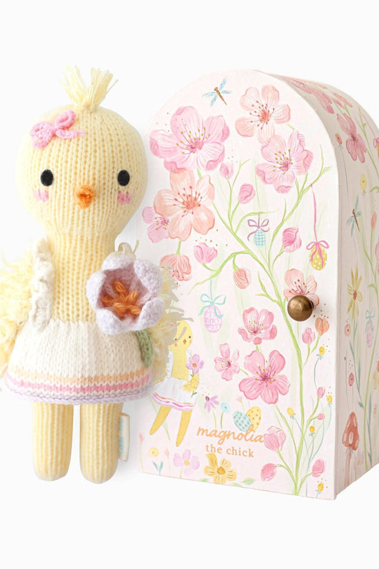 Tiny Magnolia the chick